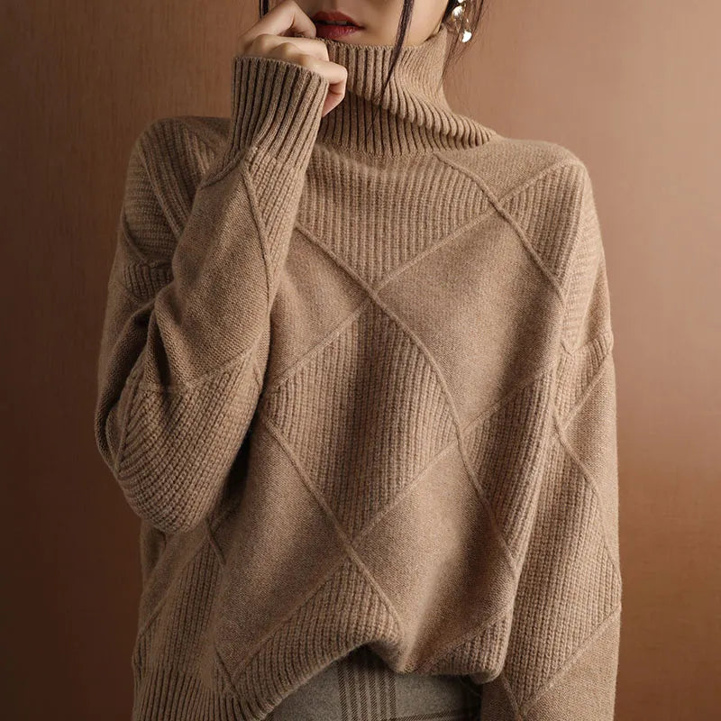 Niobe™ | Structured turtleneck jumper